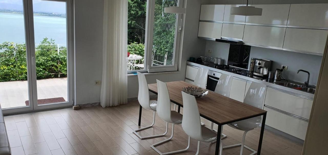 Shiroka Lake Home 외부 사진