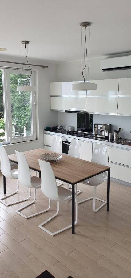 Shiroka Lake Home 외부 사진