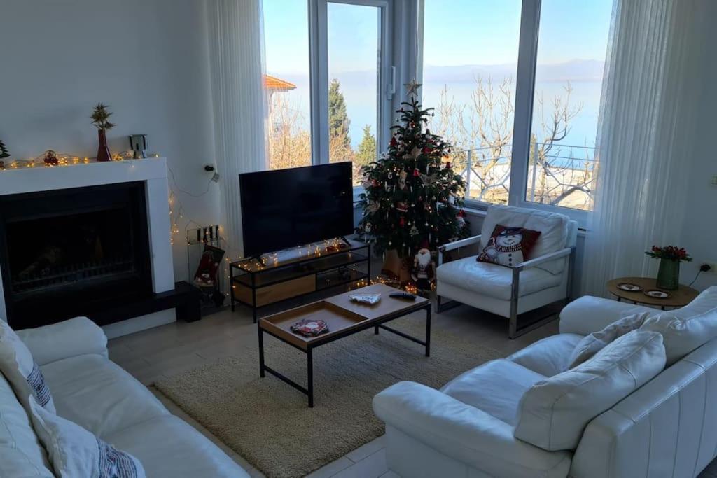 Shiroka Lake Home 외부 사진