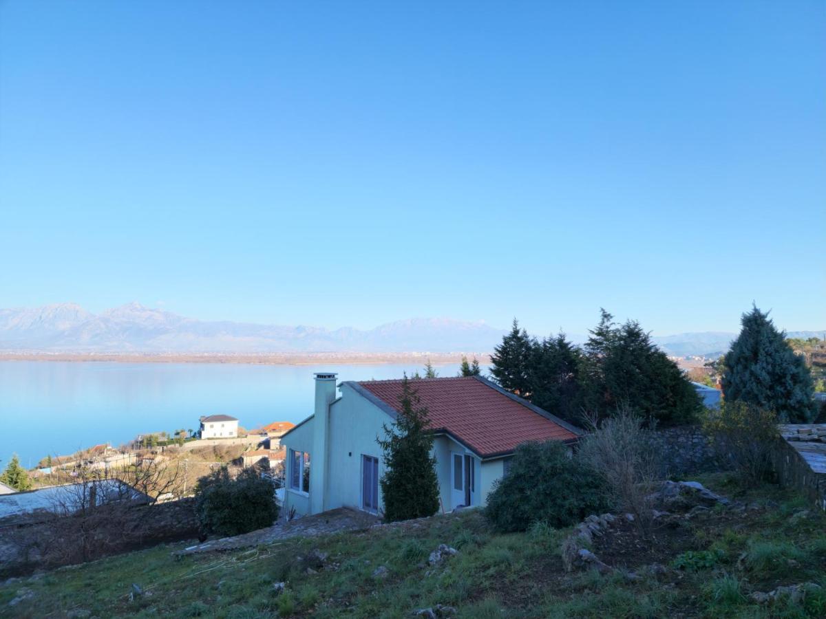 Shiroka Lake Home 외부 사진